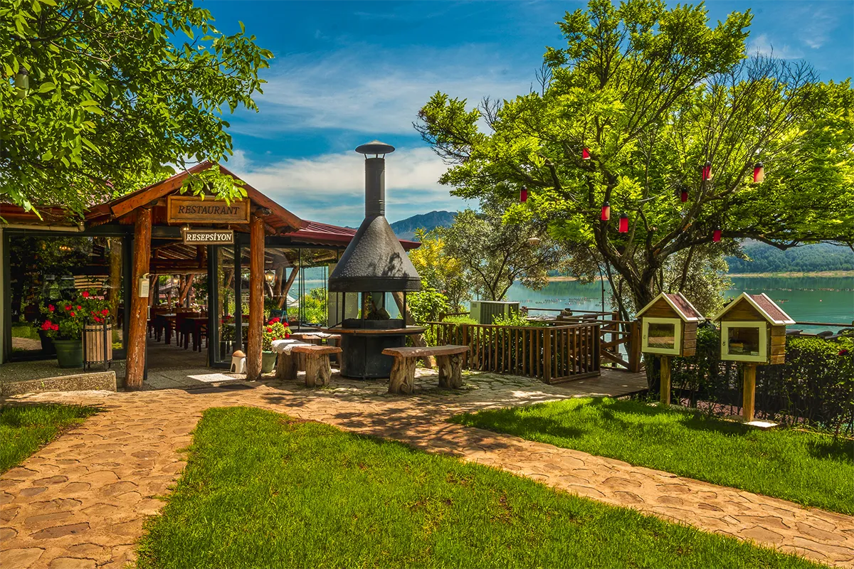 Restaurant (Tanıtım)